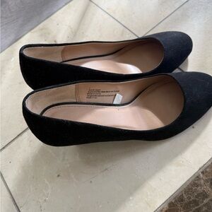Elegant Black Women's Shoes